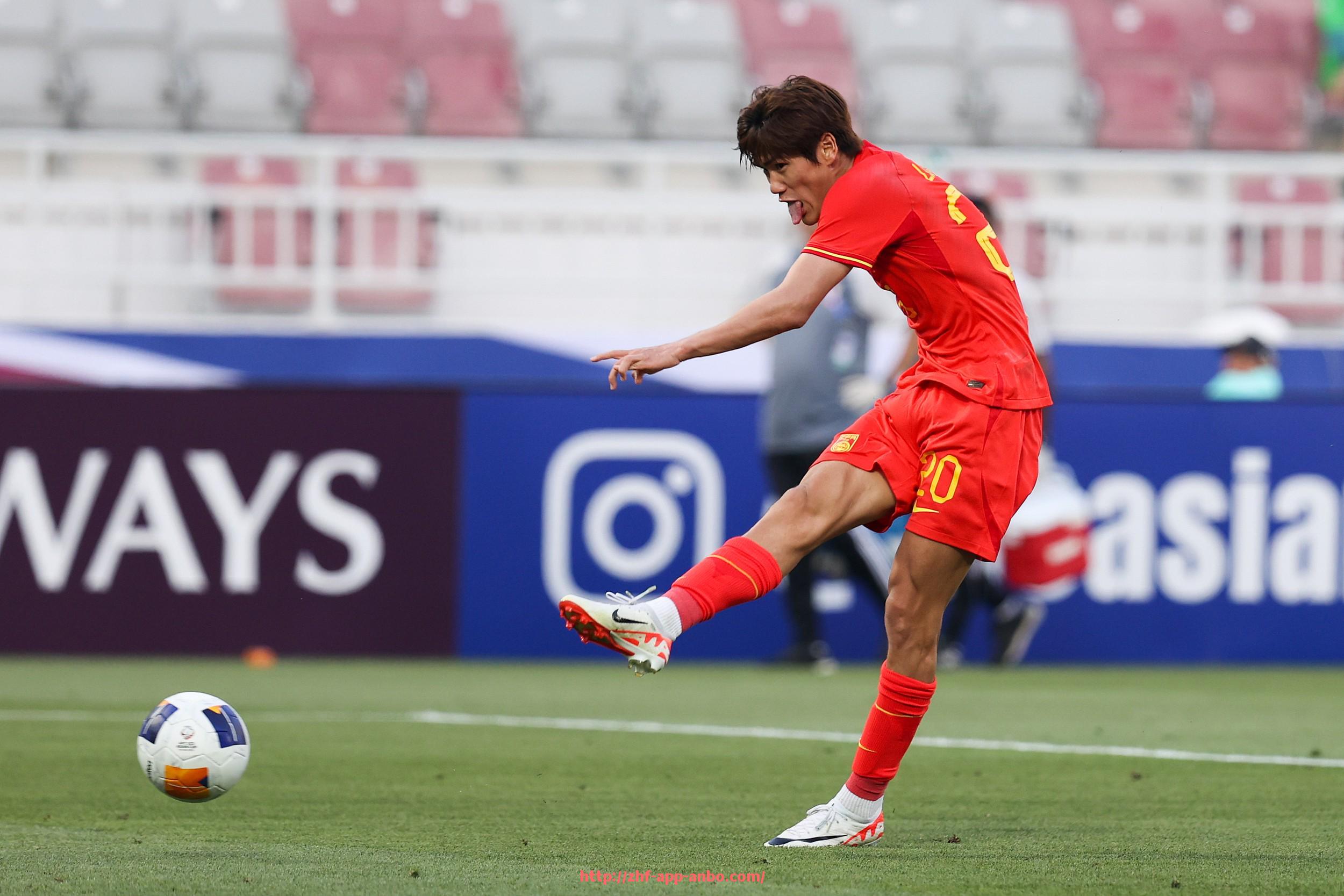 安博体育app下载-英超球队与德甲球队：英超与德甲联赛球队的优势与对抗